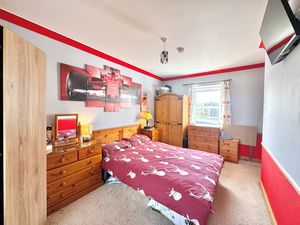 Photo 11- click for photo gallery